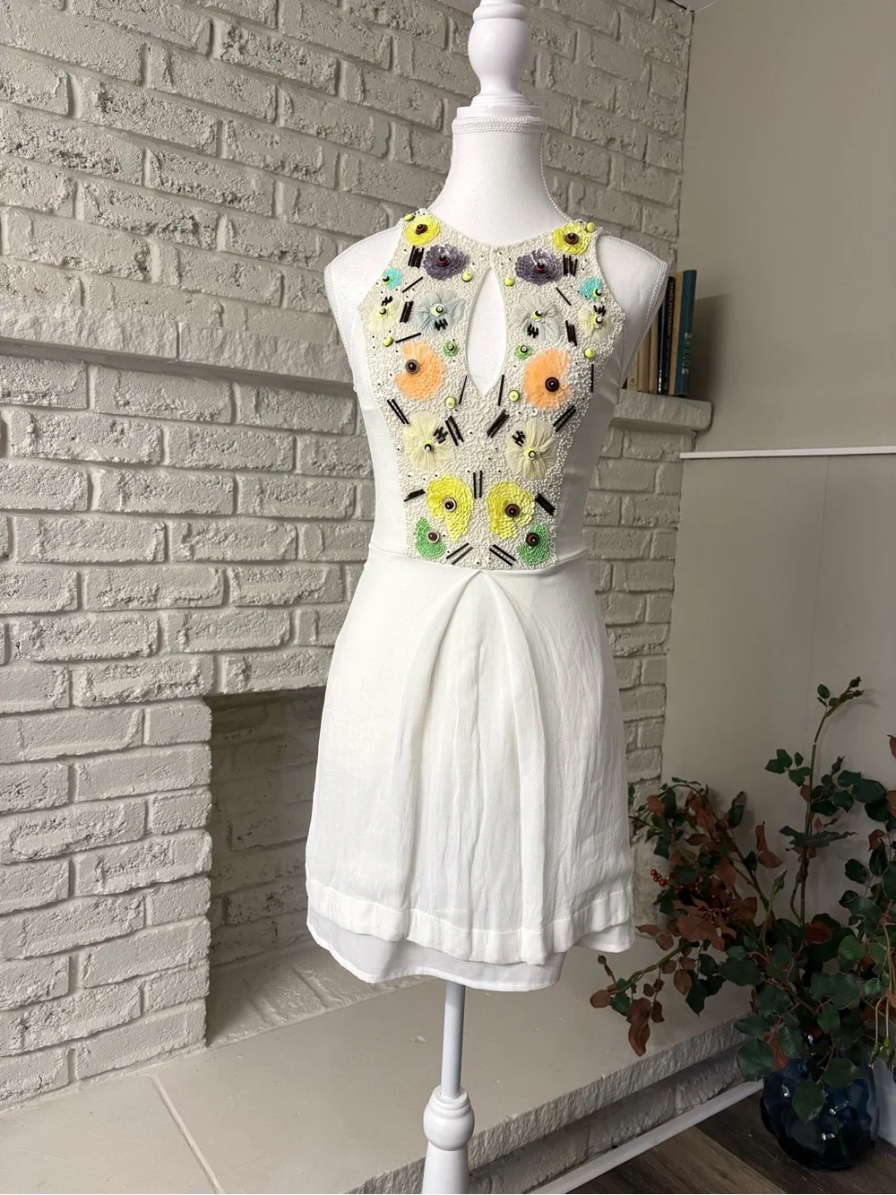 french connection white beaded dress French Connection | Dresses | French Connection White Beaded Dress